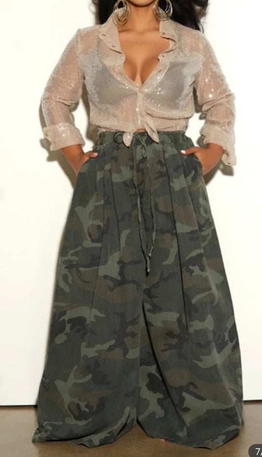 Wide Leg Camo Pants